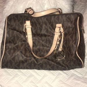 Mk purse